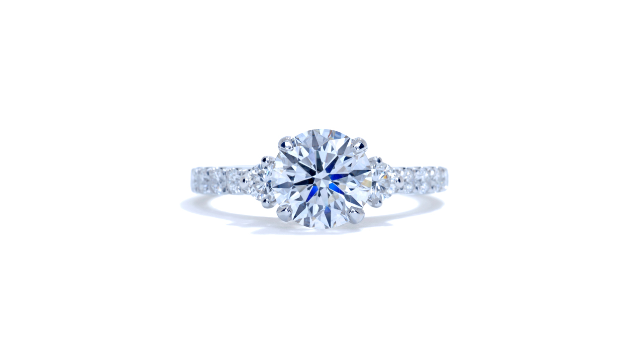 ja7284_lgd1395 - Lab Grown Round Diamond Engagment Ring at Ascot Diamonds